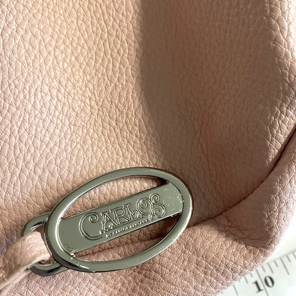 Carlos bubblegum pink vegan leather bag with fringe and silver details. - Picture 5 of 9